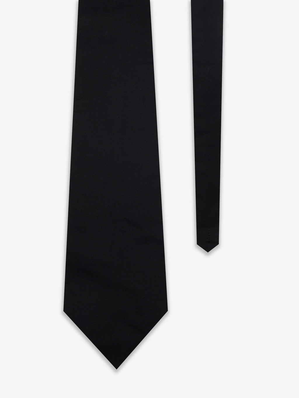 B Tie